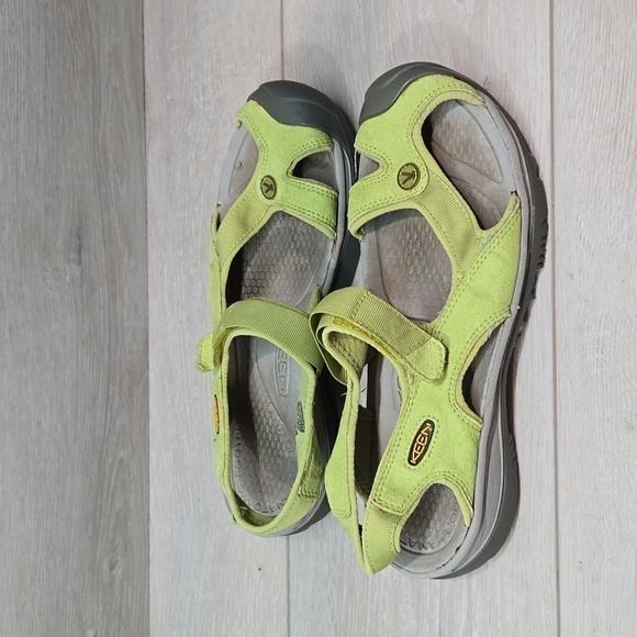 Keen Womens Outdoor Hook&loop Sandals shoes sz 9 - Picture 2 of 12